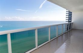 Просторные апартаменты с видом на океан в резиденции на первой линии от пляжа, Халландейл Бич, Флорида, США за 906 000 €