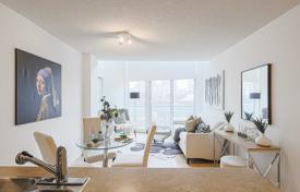 Квартира на Квинс Квей Запад, Олд Торонто, Торонто,  Онтарио,   Канада за C$762 000
