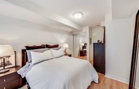 Квартира на Веллингтон-стрит Запад, Олд Торонто, Торонто,  Онтарио,   Канада за C$1 022 000