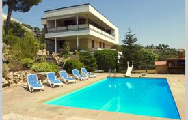 Классическая вилла с бассейном и садом, Льорет‑де-Мар, Испания за 2 000 € в неделю
