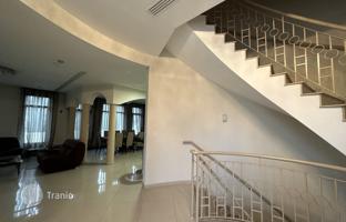5-комнатный коттедж 752 м² в Енгоми за 995 000 €