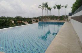 Просторная студия с террасой в комфортабельном жилом комплексе с бассейном, недалеко от пляжа, Ката, Таиланд за $120 000