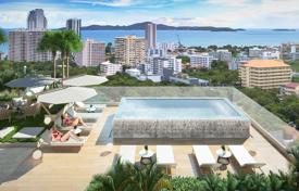 Новый жилой комплекс с бассейном на крыше и видом на море в Паттайе, Чонбури, Таиланд за От 52 000 €
