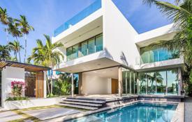Новая вилла с бассейном, гаражом и террасой, Майами-Бич, США за 12 125 000 €