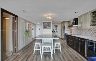 2-комнатная квартира в кондо 100 м² в Авентуре за $445 000