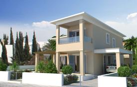 Новый таунхаус с участком, парковкой, балконами и видом на море, Перволия, Кипр за 520 000 €