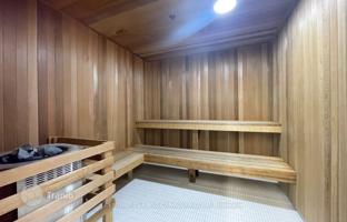 6-комнатная квартира в Норт-Йорке за C$1 157 000