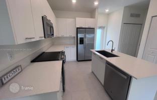 1-комнатная квартира в кондо 69 м² в Дорале за $399 000