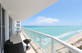Солнечная трехкомнатная квартира с панорамным видом на океан в Майами-Бич, Флорида, США за 980 000 €