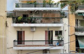 Комфортабельная меблированная квартира с балконом, Афины, Греция. Цена по запросу