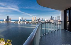 Дизайнерские семикомнатные апартаменты с прекрасным видом на океан в Авентуре, Флорида, США за $3 200 000