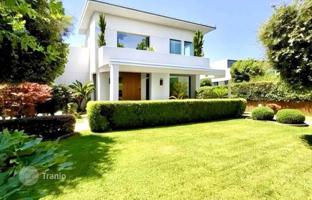 4-комнатная вилла 220 м² в Форте-дей-Марми за 2 350 000 €
