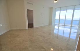 Просторная квартира с видом на океан в резиденции на первой линии от пляжа, Санни Айлс Бич, Флорида, США за $1 450 000