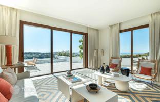 3-комнатная вилла 270 м² в Касаресе за 3 950 000 €