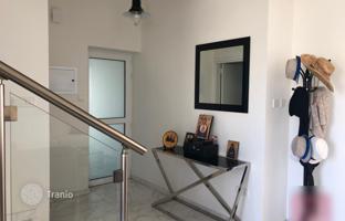 4-комнатная вилла 200 м² в Фамагусте за 530 000 €