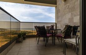 Уютные апартаменты с террасой и видом на море в светлой резиденции, Нетания, Израиль за $653 000