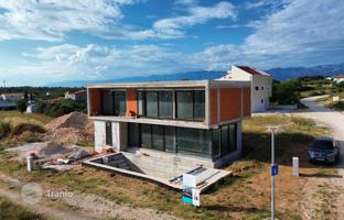 6-комнатный дом 191 м² в Врси за 450 000 €