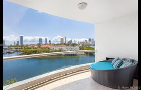 Четырехкомнатная квартира «под ключ» с видом на океан в Авентуре, Флорида, США за 1 492 000 €