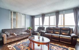 Квартира на Эглинтон-авеню Восток, Торонто, Онтарио,  Канада за C$788 000
