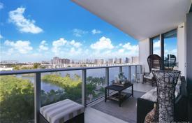 Современная трехспальная квартира с потрясающим видом на океан в Авентуре, Флорида, США за 968 000 €