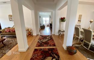 5-комнатный дом 499 м² в Пемброк-Пайнс за $1 820 000