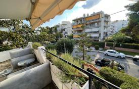 Просторная квартира с балконом недалеко от пляжа и гольф-клуба, Глифада, Афины, Греция за 350 000 €