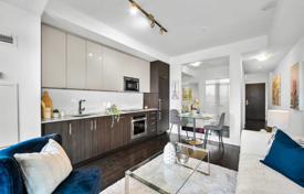 Квартира на Ричмонд-стрит Запад, Олд Торонто, Торонто,  Онтарио,   Канада за C$884 000