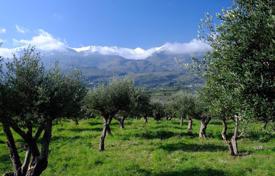 Земельный участок с оливковой рощей и видом на горы в Ханье, Крит, Греция за 135 000 €