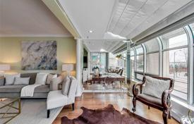 Квартира на Квинс Квей Запад, Олд Торонто, Торонто,  Онтарио,   Канада за C$1 117 000