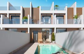 Двухэтажный таунхаус с бассейном в Сан-Педро-дель-Пинатар, Мурсия, Испания за 317 000 €