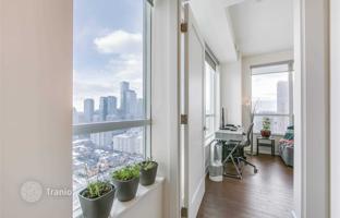 2-комнатная квартира в Олд Торонто за C$1 174 000