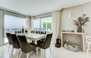 3-комнатная квартира 234 м² в Ла Калета за 949 000 €