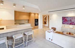 3-комнатная квартира в Калифорни Пезу за 795 000 €
