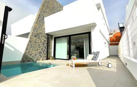 Новый двухэтажный таунхаус в Сан-Хавьере, Мурсия, Испания за 320 000 €