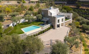 12-комнатная вилла 449 м² в Лигурии за 1 700 000 €