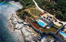 Элитная вилла с прямым доступом к морю, остров Корфу, Пелопоннес, Греция за $8 700 в неделю