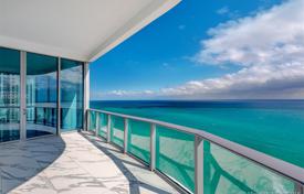 Просторные апартаменты с большой террасой и видом на океан в жилом комплексе со спа-центром и ресторанами, Санни Айлс Бич, США за $3 100 000