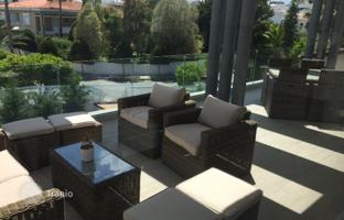 5-комнатный коттедж 1 000 м² в Строволосе за 2 800 000 €