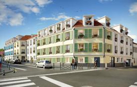 Квартира в Сартрувиле, Ивелин, Иль-де-Франс,  Франция за 390 000 €