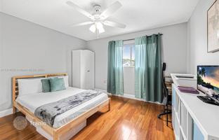 3-комнатный дом 200 м² в Вест-Энде за $529 000