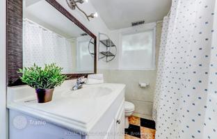 16-комнатный дом в Скарборо за C$2 572 000