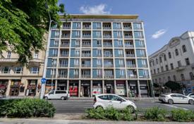 Меблированная квартира с 3 спальнями, V Район, Будапешт, Венгрия за 356 000 €