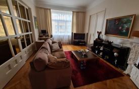 Уникальные апартаменты в самом престижном доме в районе Посольств в Риге! за 289 000 €