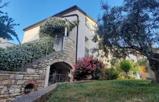 2-комнатная квартира 82 м² в Бртонигла за 230 000 €