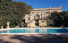 Исторический особняк с парком и бассейном в Уордижа, Мальта. Цена по запросу