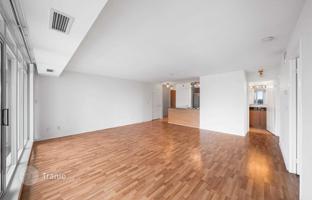 2-комнатная квартира в Янг-стрит за C$1 121 000