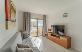 Двухкомнатная квартира рядом с пляжем в Плае‑де-лас-Америкас, Тенерифе, Испания за 199 000 €