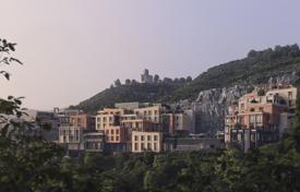 Апартаменты в жилом комплексе-премиум класса в Тбилиси с завораживающим панорамным видом на Старый город за $437 000