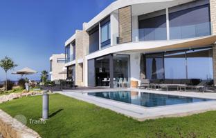 1 новая вилла в ЖК в Хлораке за От 2 250 000 €