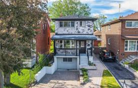 Дом в городе на Портленд-стрит, Торонто, Онтарио,  Канада за C$1 261 000